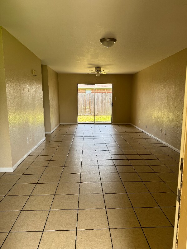 Foto del edificio - 2416 26th St N