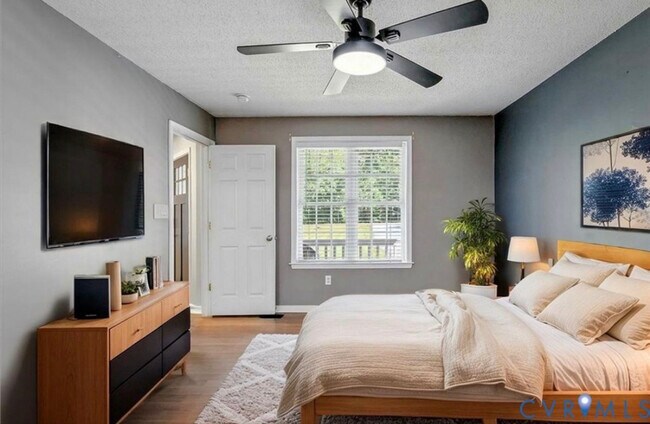 Foto del edificio - 12232 Prince George Dr