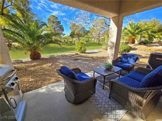 Foto del edificio - 10105 Hunter Springs Dr
