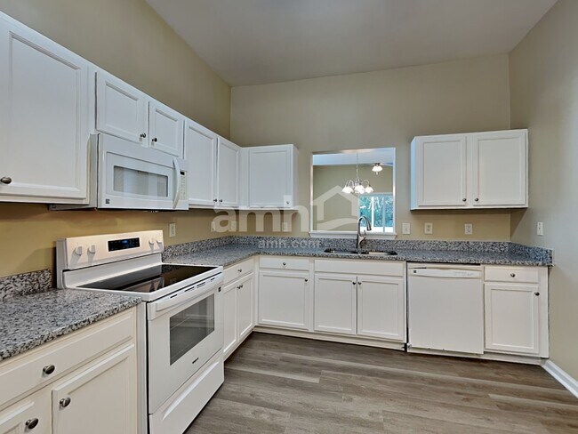 Foto del edificio - 3941 Tyler Bluff Ln