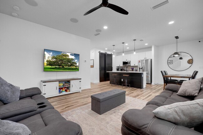 Foto del edificio - 6761 Summit Vista Ct