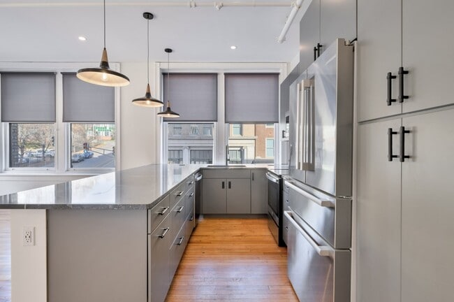 Building Photo - Orono Lofts