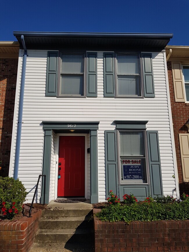 Foto del edificio - 9612 Mason Creek Rd