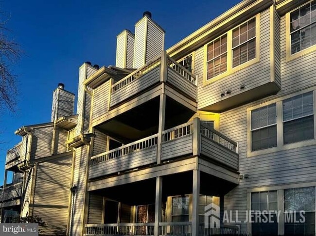Foto del edificio - 119 Commonwealth Ct