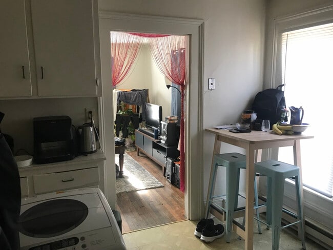 Building Photo - 1029 2nd Ave