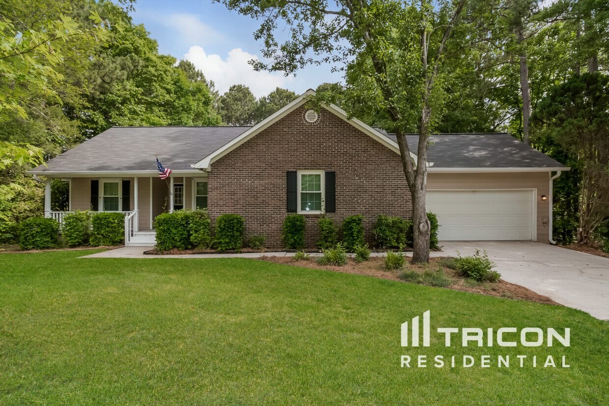 Foto principal - 105 Peach Pointe Dr