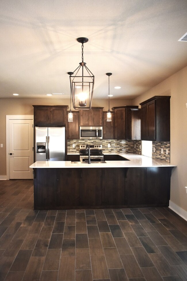 Building Photo - Upscale 4 Bedroom 3.5 Bathroom Home in Fayetteville!!