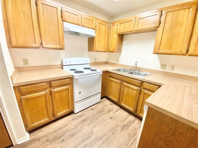 Foto del edificio - 4727 Sausalito Dr