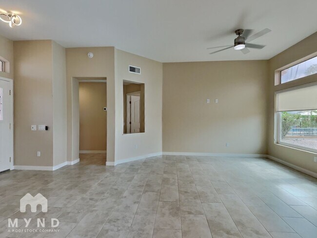 Building Photo - 21405 N 159th Dr