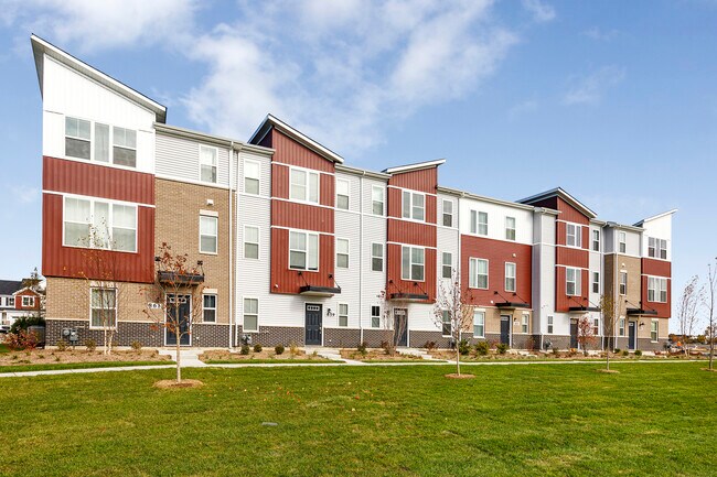 Building Photo - 857 Finley Dr