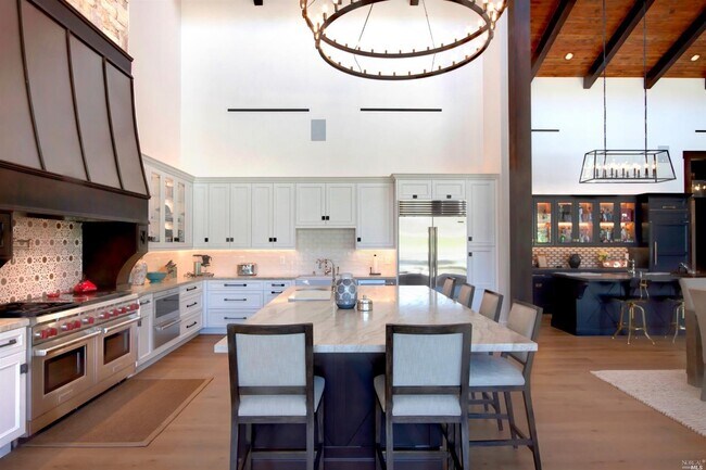 Building Photo - 4230 Silverado Trail