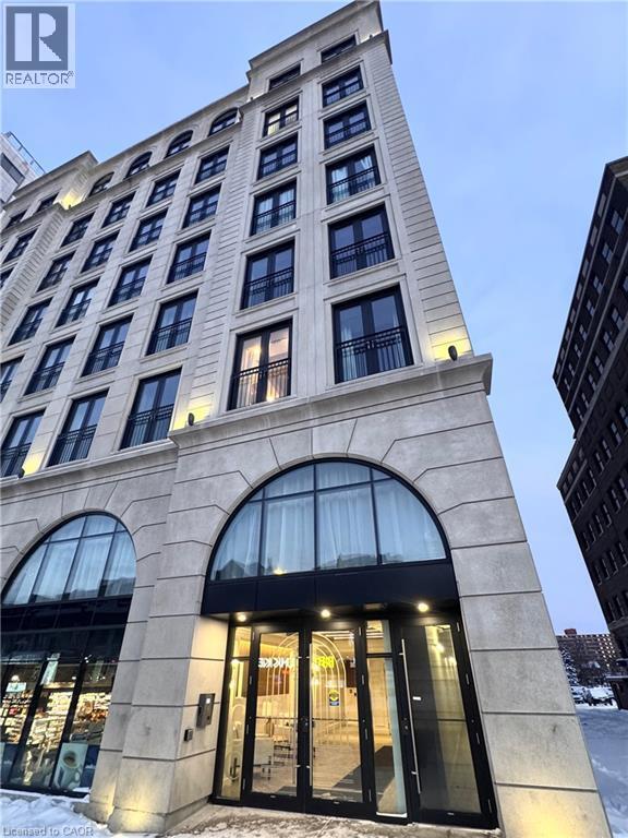 Building Photo - 169 James St S