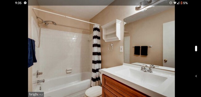 Building Photo - 9094 Lambskin Ln