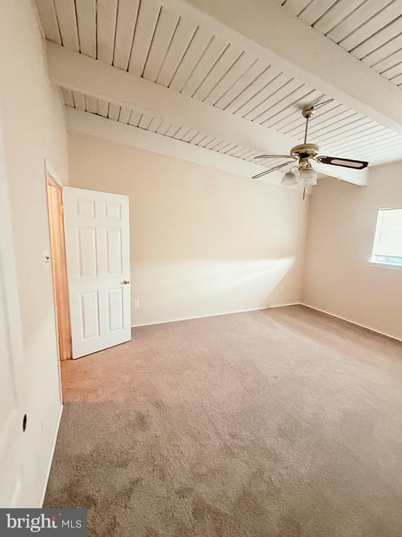 Foto del edificio - 7507 Riverdale Rd