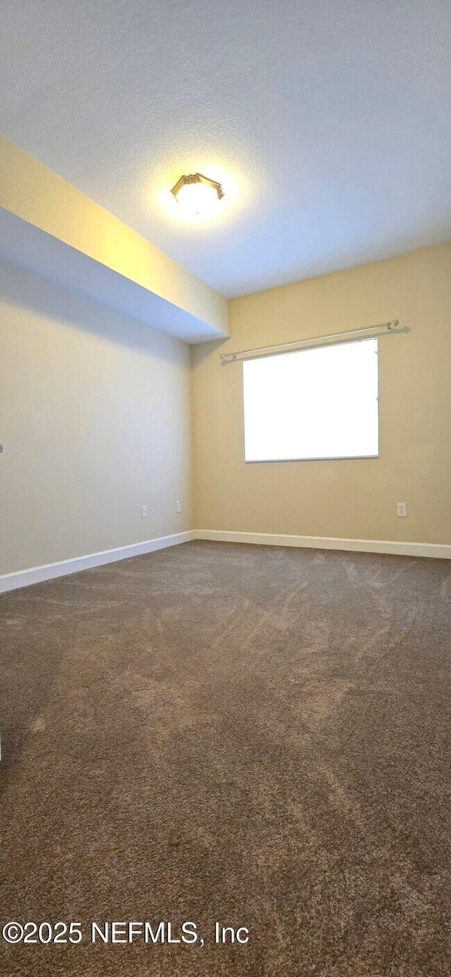 Foto del edificio - 9745 Touchton Rd