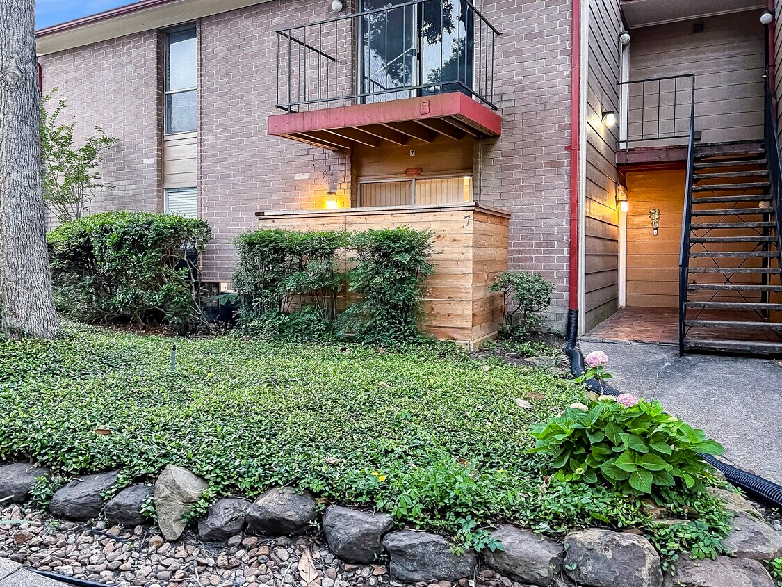 12955 Woodforest Blvd Unit 7, Houston, TX 77015 Condo for Rent in