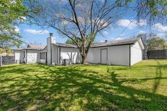 Building Photo - 4801 Selkirk Dr