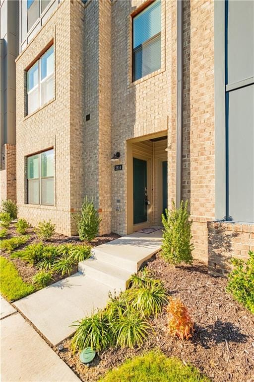 Primary Photo - 2614 Lassen Walk