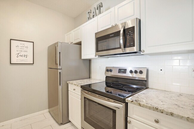 Foto del edificio - 560 S Sapodilla Ave
