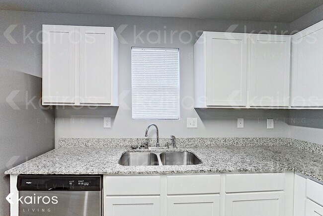 Foto del edificio - 131 Cold Creek Pkwy.