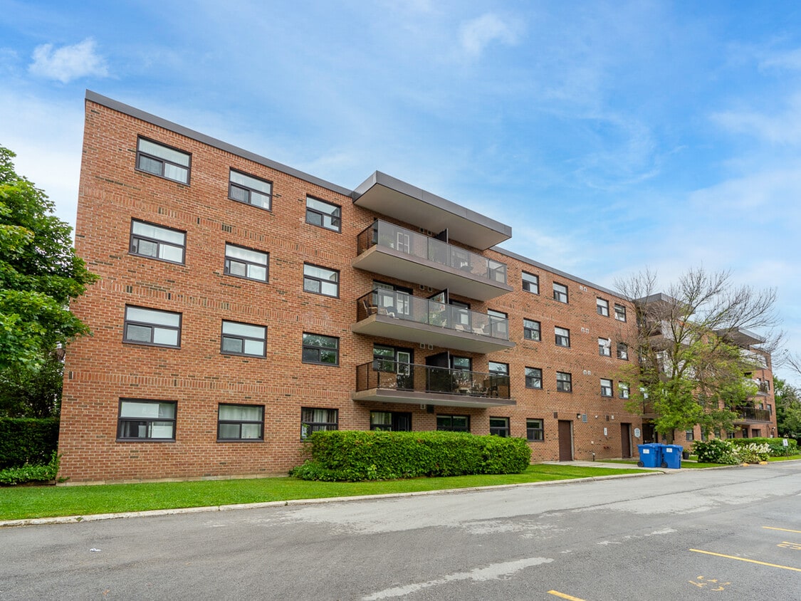 Primary Photo - Applewood Apartments