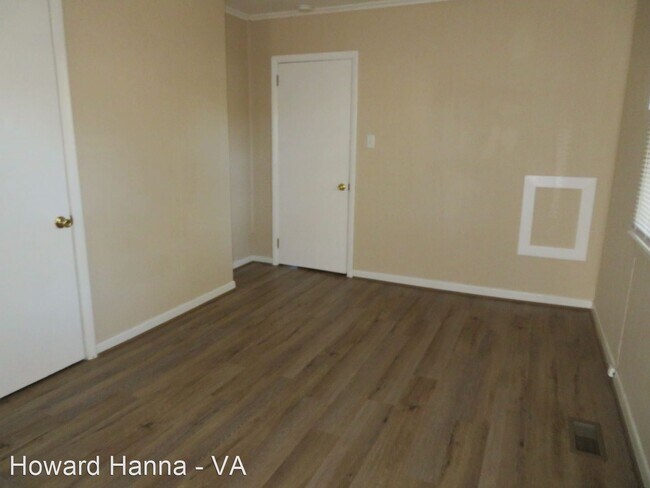 Building Photo - 3 br, 1 bath House - 6389 Centerville Road