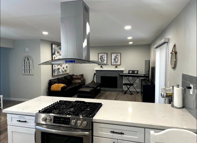 Building Photo - 1125 Verde Ct