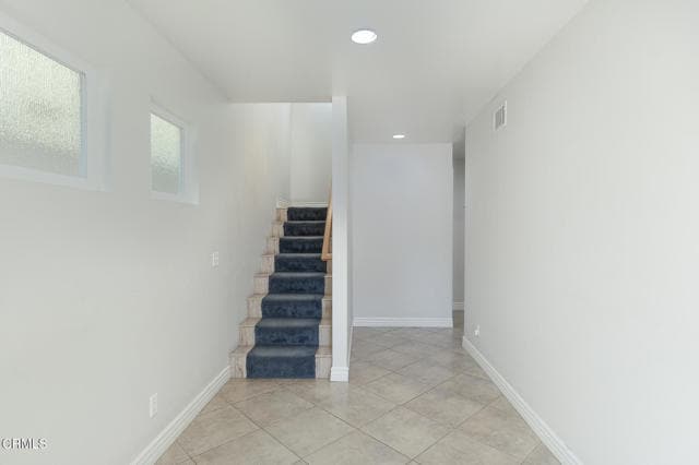 Building Photo - 121 Los Angeles Ave