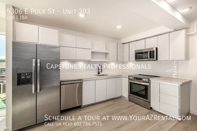 Photo - 5306 E Polk St Apartment