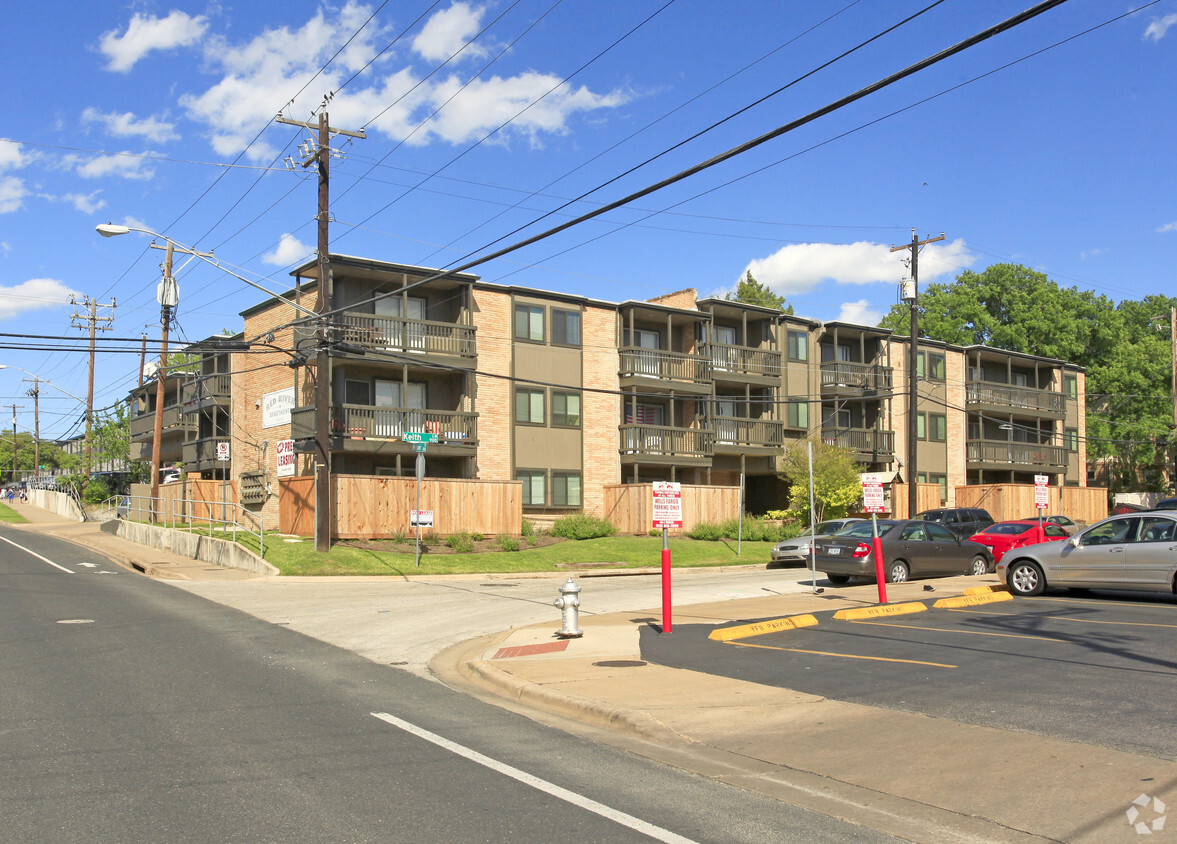 Primary Photo - Red River Apartments