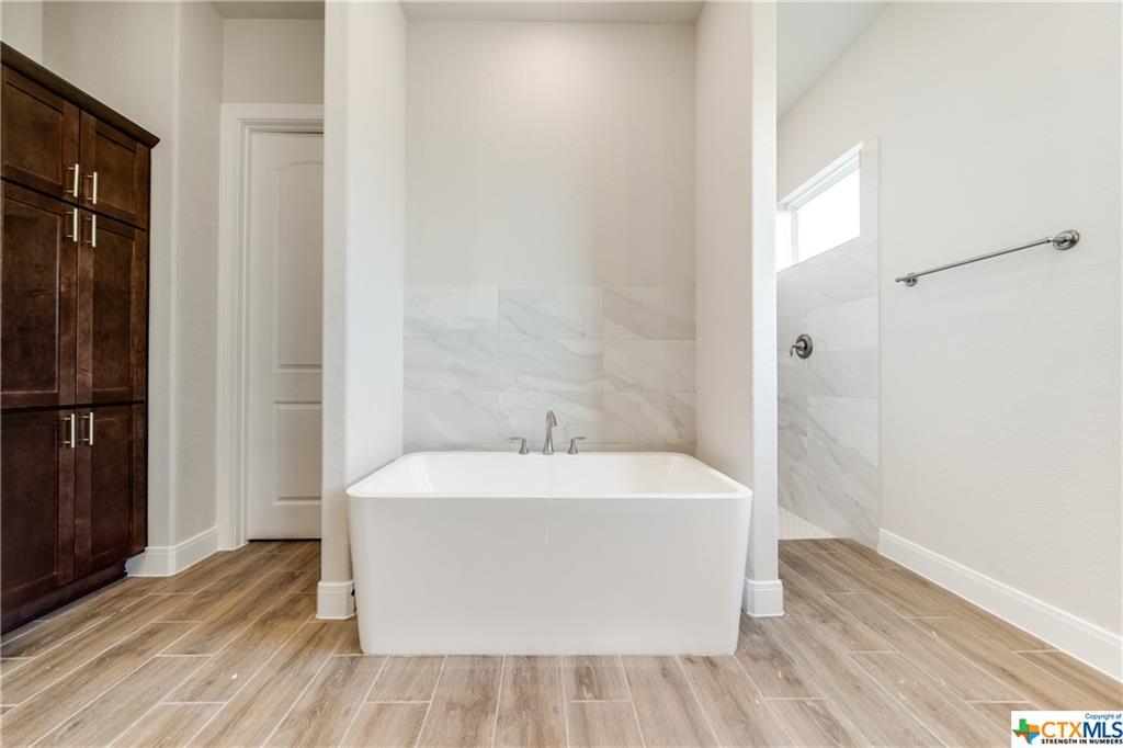 238 Peter Kleid Loop, Blanco, TX 78606 House Rental in Blanco, TX