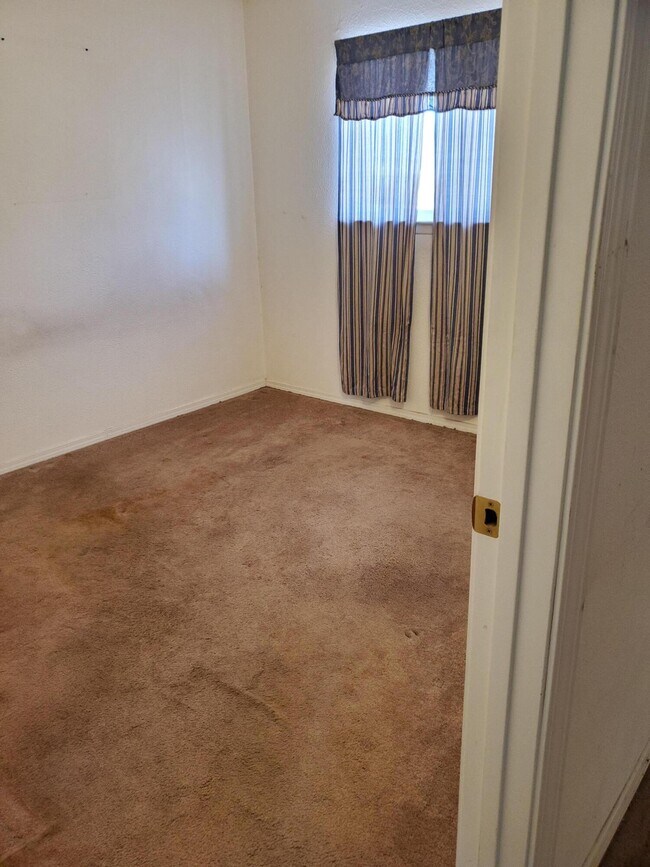 Foto del edificio - 1428 Saunders Rd SW