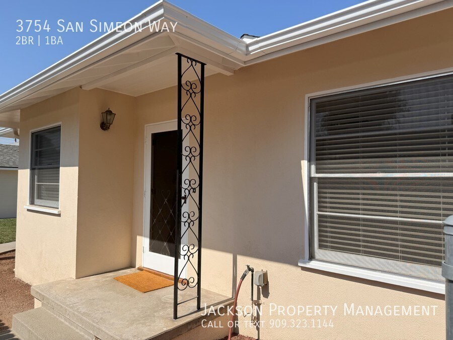 Primary Photo - Spacious 2 Bedroom Unit in Riverside