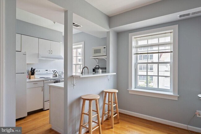 Foto del edificio - 1426 21st St NW