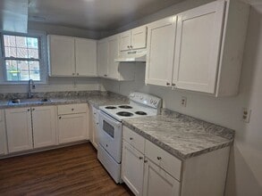 Building Photo - 4 S Cannon Dr