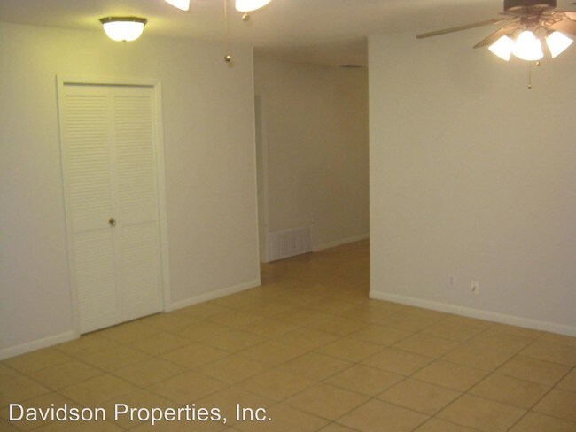 Building Photo - 3 br, 2 bath House - 3022 Sir Phillip