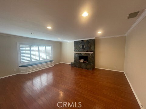 Foto del edificio - 5042 Briarhill Dr
