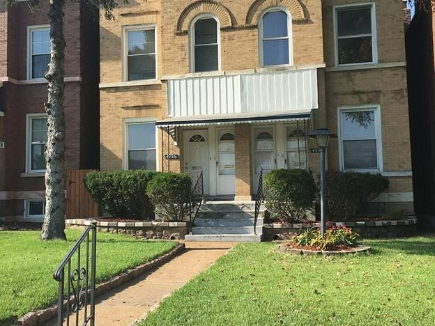 Building Photo - 4955 Arsenal St