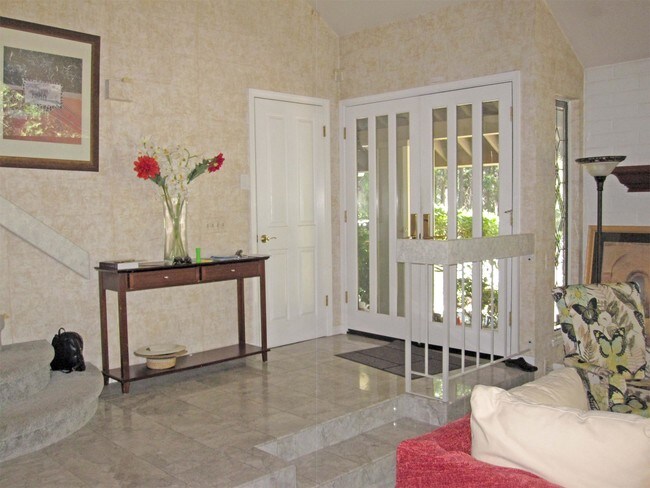 Foto del edificio - 10471 Ridge Rd