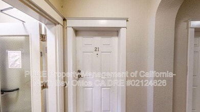 Building Photo - 110 5th St