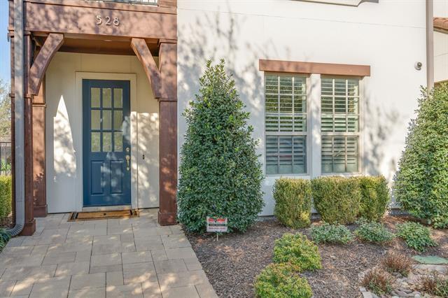 Foto del edificio - 528 Sandy Ln