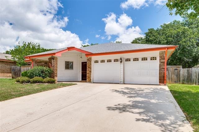 Building Photo - 405 Myrtle Dr