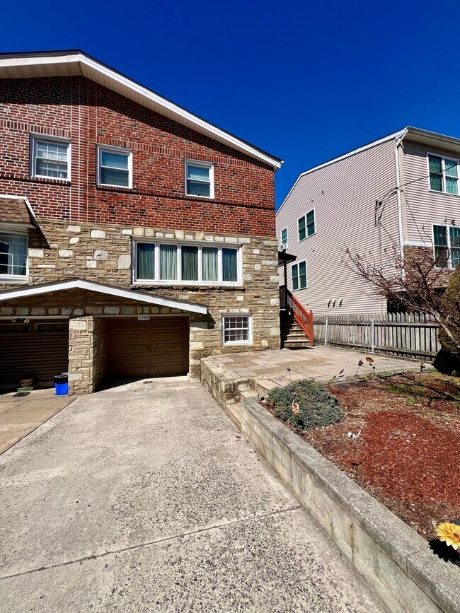 Photo - Gorgeous 4-Bedroom Townhome with One-Car Garage! Available NOW!