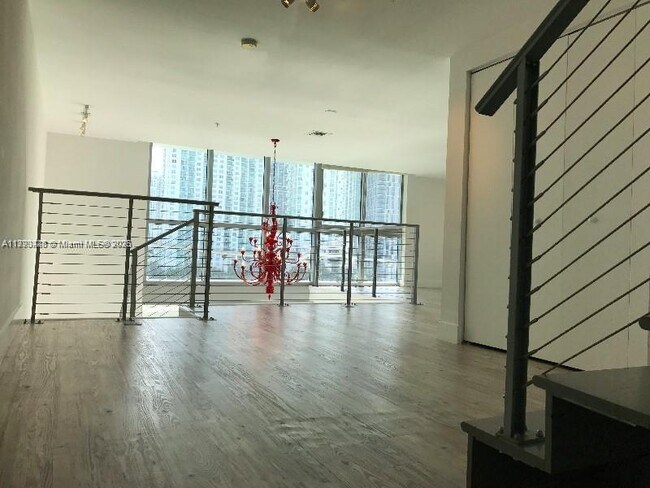 Foto del edificio - 90 SW 3rd St