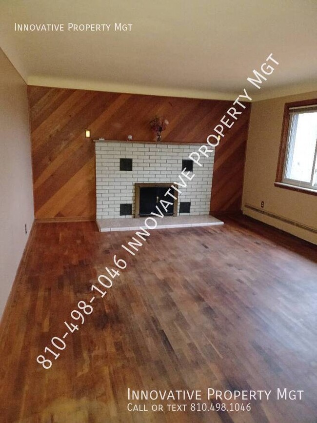 Building Photo - $200 off move in costs! Great opportunity!...