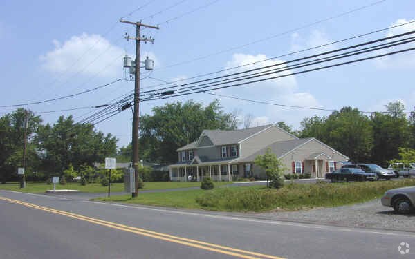Primary Photo - 1111 Old Bethlehem Pike