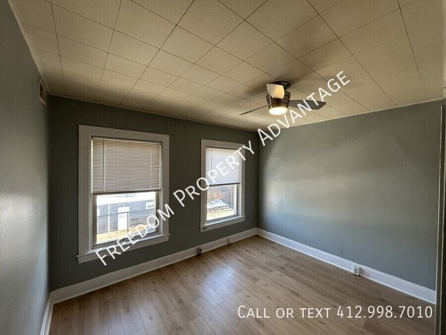 Building Photo - 355 Maplewood Ave