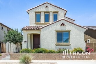 Building Photo - 1080 S 151st Ln
