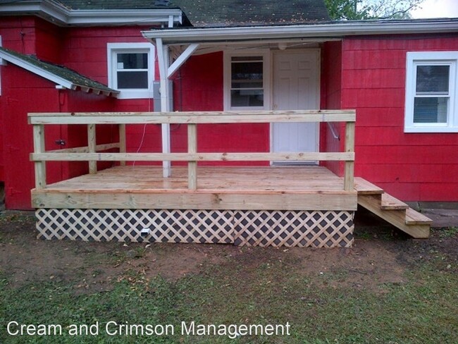 Foto del edificio - 4 br, 2.5 bath House - 800 North Lincoln
