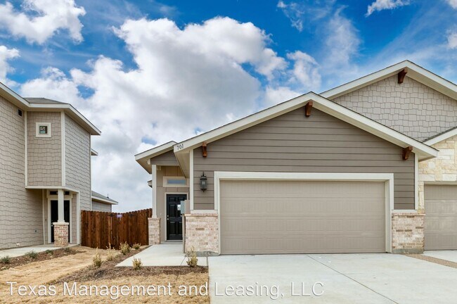 Building Photo - 3 br, 2 bath House - 701 Fallow Drive
